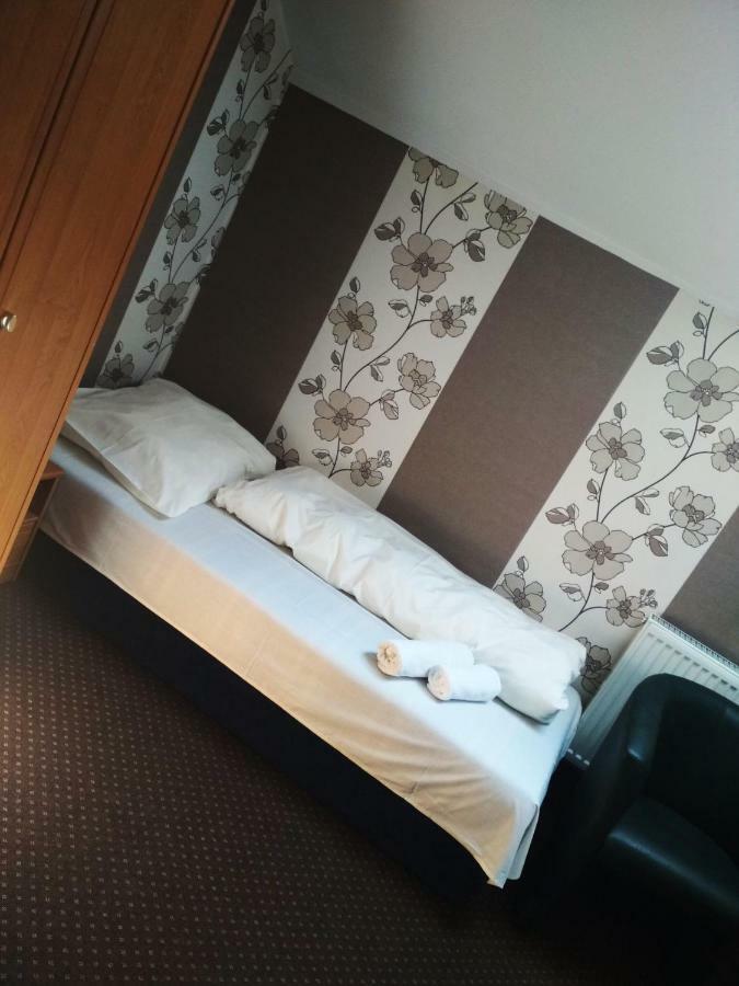 Motel Sawik Dziekanowice Lednogora Exterior foto